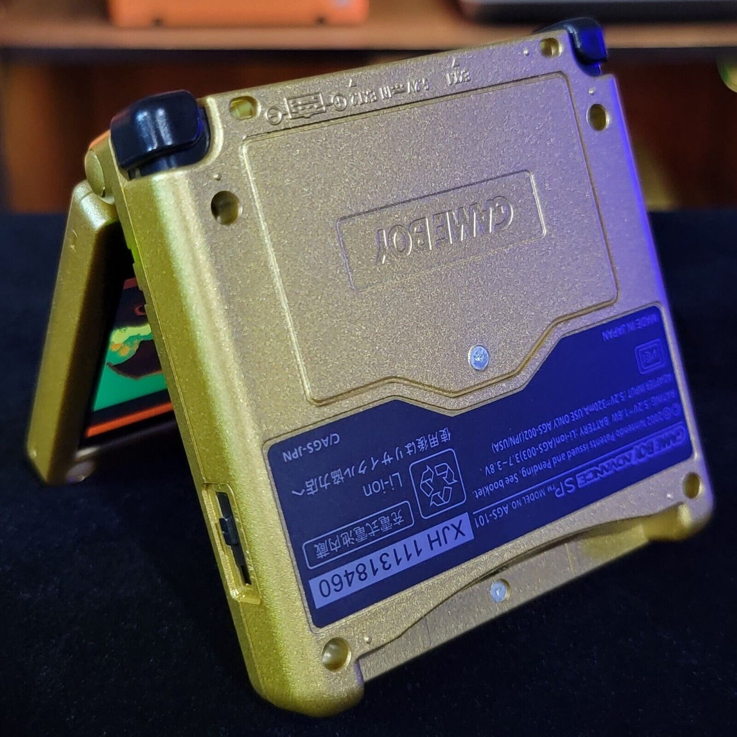 Nintendo Gameboy Advance SP Legend of Zelda Gold IPSV2 MOD Adjustable Brightness